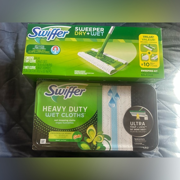 Swiffer Other - Swiffer Mop & Cloths Bundle